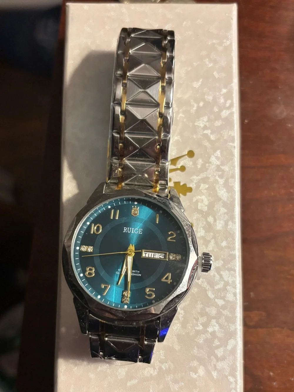 Ruige Men's Blue Dial Stainless Watch Brand New Still Wrapped In Plastic